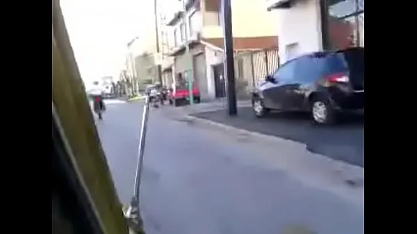 Novi putita anda en moto mostrando la colita najboljši posnetki