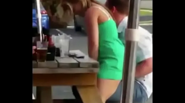 Nouveaux Couple ayant des relations sexuelles au restaurant meilleurs clips