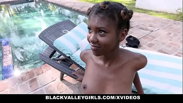 BlackValleyGirls - Hot Ebony Teen (Daizy Cooper) Fucks Swim Coach Klip teratas baru