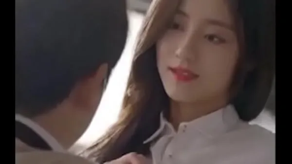 Novi Ngoc Trinh is very cute najboljši posnetki