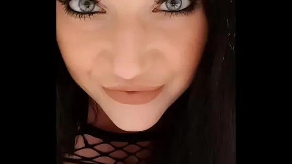 New up close and personal with harmony reigns stare deep into her pretty blue eyes and hear her sexy british accent top Clips