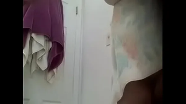 Nouveaux maman avec chatte poilue dans la douche meilleurs clips