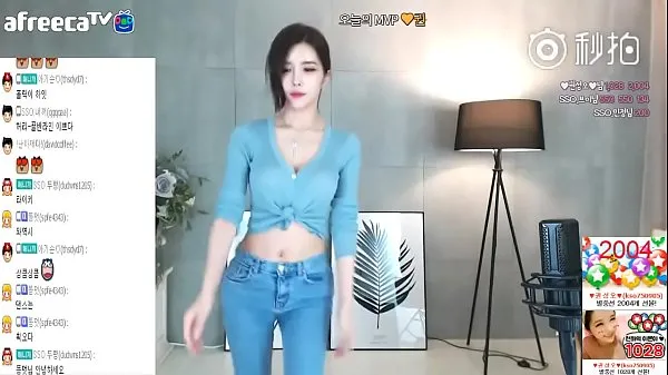 Yeni 公众号【喵污】主播伊素婉紧身牛仔裤性感热舞直播 en iyi Klipler