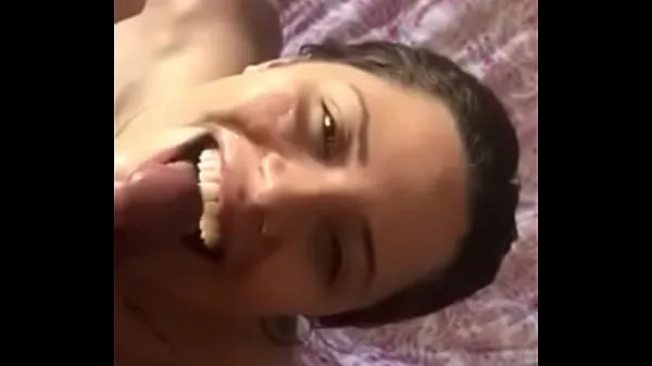 Nuovi oral sex with milk in the faceclip principali