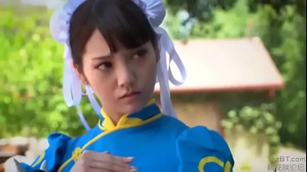Novi Chun li cosplay interracial najboljši posnetki