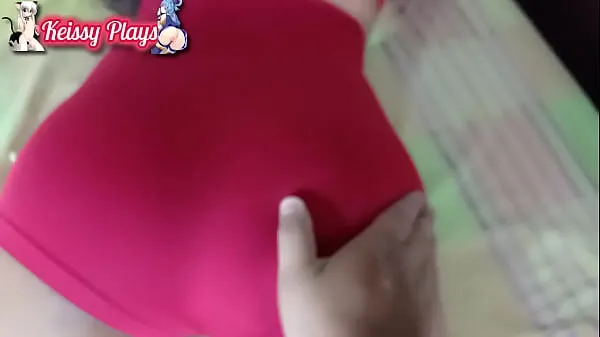 新当她在手机上玩自由火时，我操我漂亮的放荡姐妹顶部剪辑