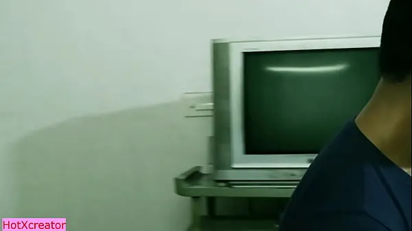 Novos Cunhada indiana compartilhou seu namorado com bhabhi quente milf !! Sexo a três quente com áudio sujo principais clipes