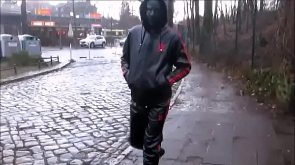 Nové rubber boy in public najlepšie klipy