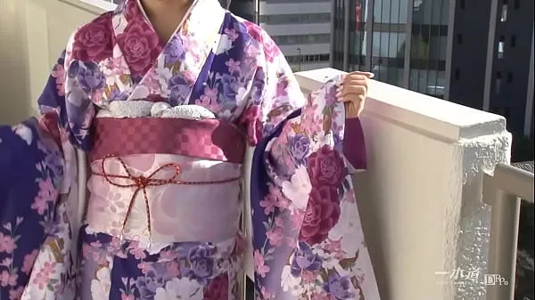 ใหม่ Rei Kawashima Introducing a new work of "Kimono", a special category of the popular model collection series because it is a 2013 seijin-shiki! Rei Kawashima appears in a kimono with a lot of charm that is different from the year-end and New Year คลิปยอดนิยม