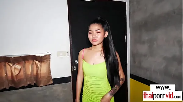 New Petite amateur Thai teen Namtam fucked by a big european cock top Clips