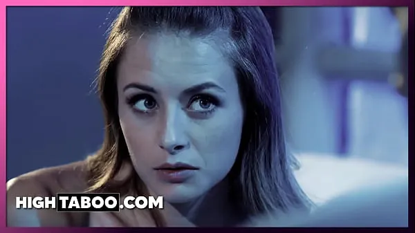 Nuevos Chica pidiendo ayuda al hermanastro de su mejor amiga, Kyler Quinn clips principales