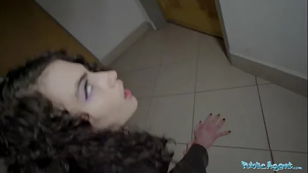 Nye Public Agent she fucks and sucks and loves a good hard spanking too topklip