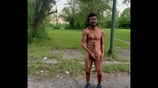 Nové Married Twink trying to get Hard while Naked Outside najlepšie klipy