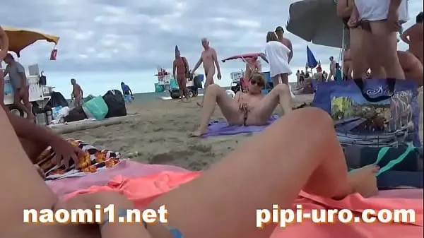 Novi girl masturbate on beach najboljši posnetki