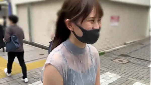 新part1 一个屈服于快感的美丽女人，允许中达性爱! 她在日常生活中和性爱时都很可爱和成熟，但她要用最强的口交技巧把它弄出来顶部剪辑