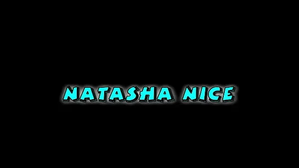 Nuevos Natasha Nice es golpeada en la cocina y eyacula clips principales