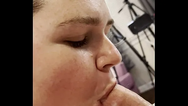 BBW Swallowing Big Cumshot Klip teratas baharu