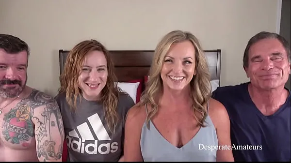 Novos Desperate Amateurs Missbehavin Abby and Misty get their tight milf pussies wrecked principais clipes