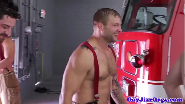 مقاطع علوية Orgy with muscular fireman Colby Jansen جديدة